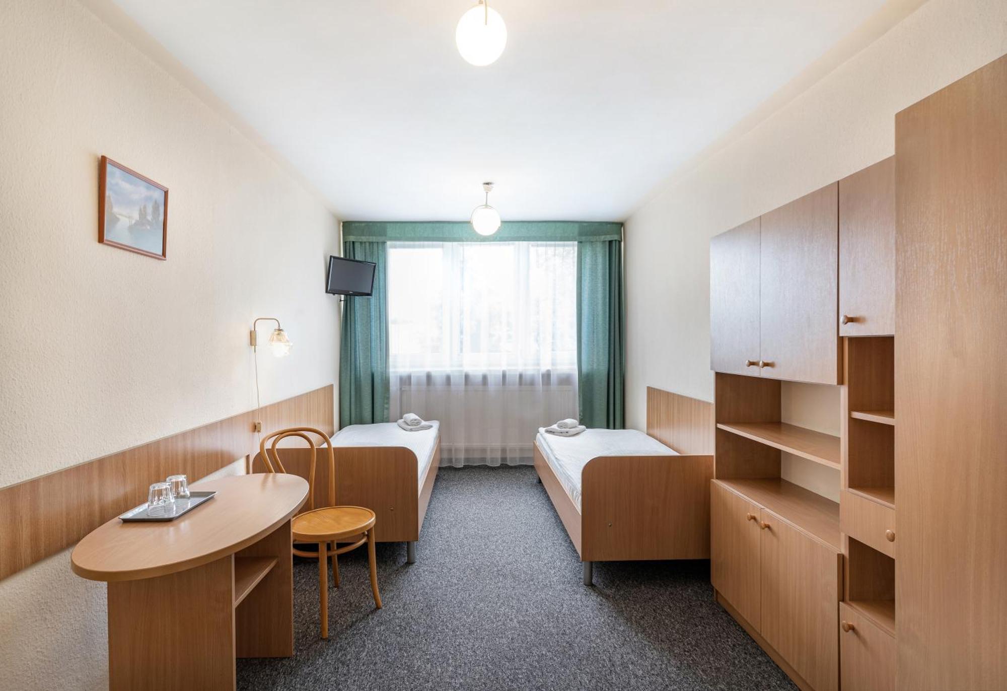 Hotel Alf Krakow Luaran gambar