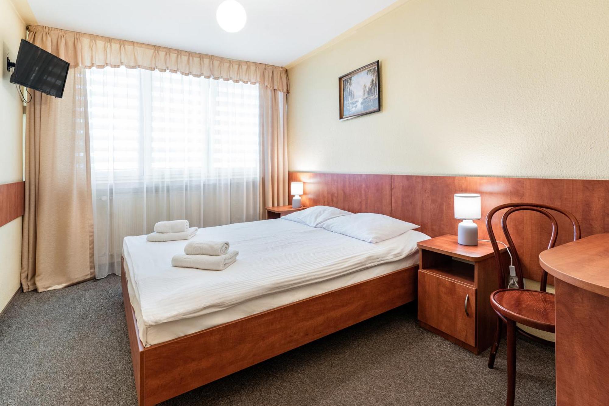 Hotel Alf Krakow Luaran gambar