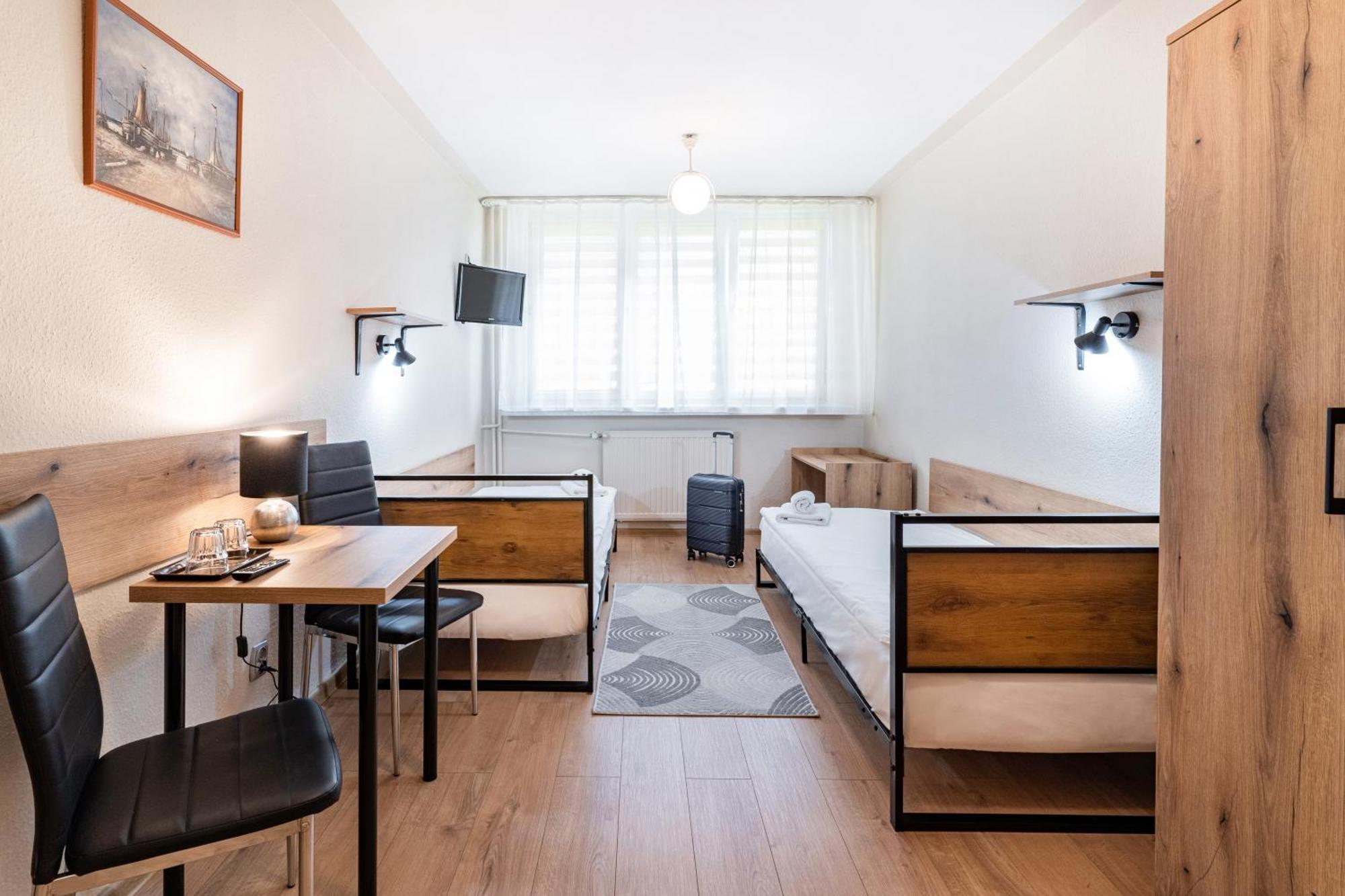 Hotel Alf Krakow Luaran gambar