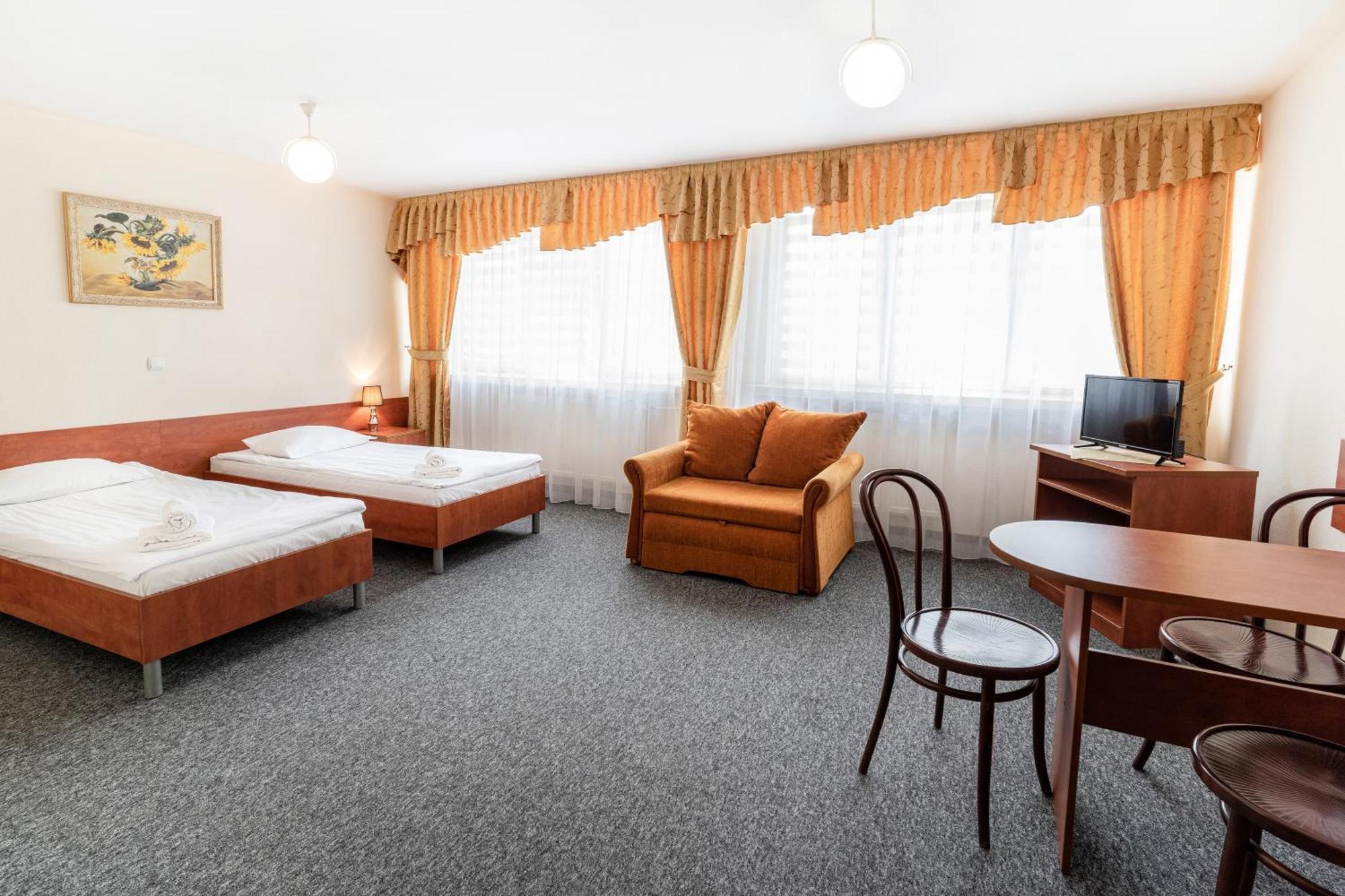 Hotel Alf Krakow Luaran gambar