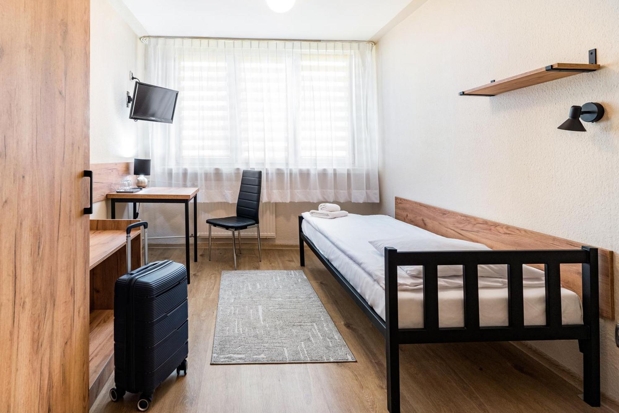 Hotel Alf Krakow Luaran gambar