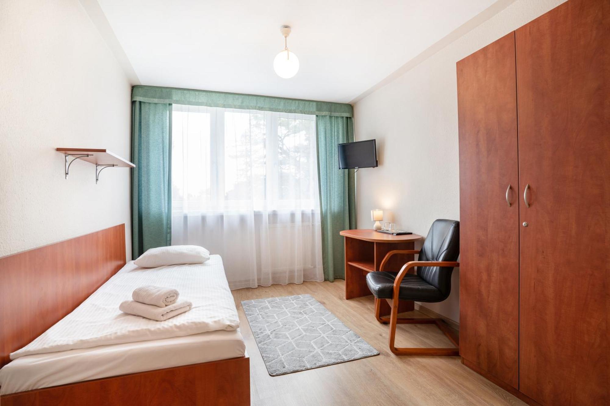 Hotel Alf Krakow Luaran gambar