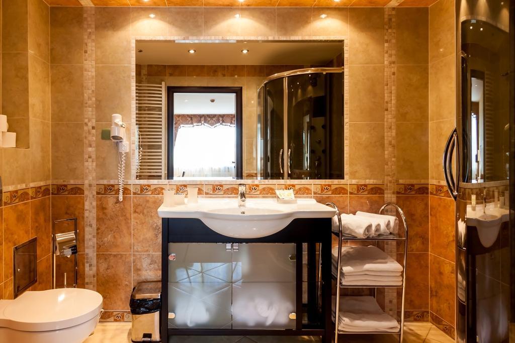 Hotel Alf Krakow Luaran gambar