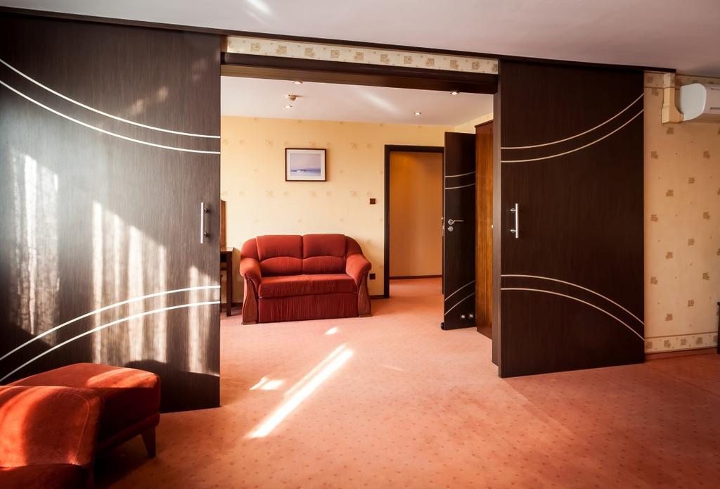 Hotel Alf Krakow Luaran gambar